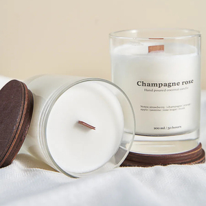 Bougie parfumée en Rose biologique personnalisée, Rose Champagne - Product Image 2