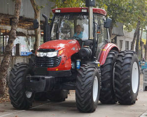 Tracteur agricole Offre Spéciale Jiulin 180hp 4WD 1804 WD-40 <span class=keywords><strong>WD40</strong></span> équipement de machine agricole fabriqué en Chine avec composant de roulement de base - Product Image 4