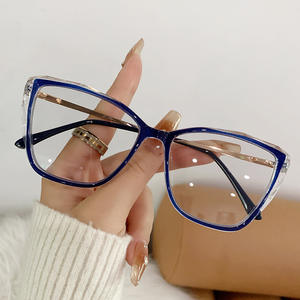 2024フォトグレーアンチブルーライトグラス女性用眼鏡フレーム色が変わるフォトクロミックグラスブルーライトブロッキンググラス - Product Image 5