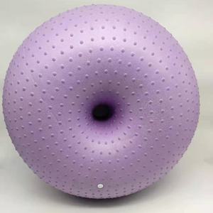 USMILEPET PVC Dog <span class=keywords><strong>Training</strong></span> Donut Ball com Massagem Pontos Core Fortalecimento Exercício Ferramenta para Canine Fitness - Product Image 5