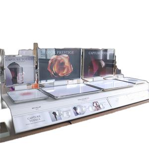 Trang điểm cửa hàng Nước Hoa Cửa Hàng hiển thị bảng điều khiển áp phích quảng cáo mỹ phẩm LED tương tác hiển thị truy cập - Product Image 6