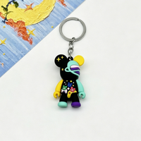 Porte-clés en PVC créatif et coloré en forme d'ours graffiti, pendentif pour sac à dos, ornement en plastique, cadeau pour enfants, vente en gros