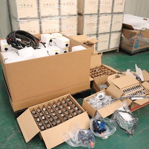 <span class=keywords><strong>Sello</strong></span> del Ajustador de Orugas de la Excavadora 21N-30-14180 21N3014180 para Komatsu PC1100 PC1250 - Product Image 6
