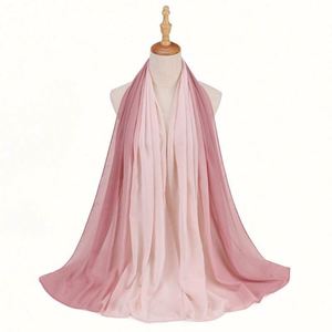 Pañuelo Hijab Musulmán de Chifón con Degradado de Color, Estilo Indonesio Malayo, con Arrugas - Product Image 4