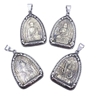 Yunnique – pendentif en acier inoxydable de style rétro avec idoles de Bouddha pour hommes, pendentifs à thème, modèle 216043 - Product Image 1