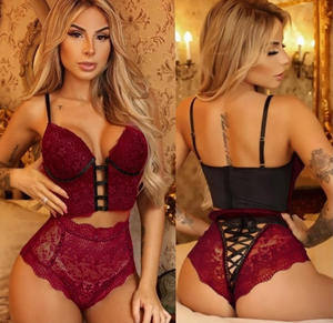 Lingerie Sexy da Donna con Scollo a V Profondo, Pizzo Trasparente, Schiena Scoperta e Vita Alta in Nero - Product Image 4