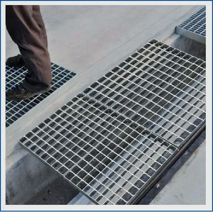 Prensa de construcción duradera Rejilla de acero bloqueado Drenaje de zanja de acero al carbono galvanizado Material de construcción Materiales de construcción de metal - Product Image 5