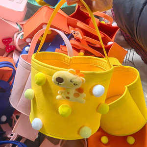 Panier de Pâques Lapin Mignon, Sacs Cadeaux Polyvalents en Plastique et Feutre pour Enfants de 5 à 7 Ans, Cadeaux de Fête de Pâques - Product Image 4