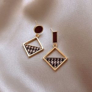 Boucles d'oreilles <span class=keywords><strong>solitaires</strong></span> pour femmes, en argent, style tendance, haut de gamme, avec diamants, effet goutte d'huile, style niche, élégantes, légères et luxueuses, QC001 - Product Image 1