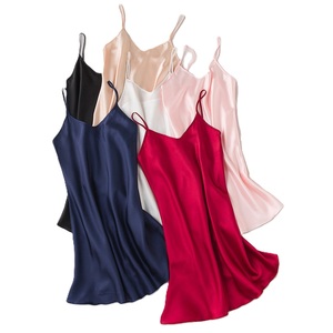 Abito da <span class=keywords><strong>notte</strong></span> estivo di lusso da donna in raso di seta traspirante per abito sottoveste Casual luna di miele camicia da <span class=keywords><strong>notte</strong></span> tinta unita ODM - Product Image 4