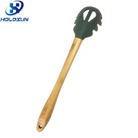 Ustensile de cuisine écologique de style rétro en silicone de qualité alimentaire, pour servir les spaghettis et les pâtes, avec manche en bois, pour la cuisine à domicile