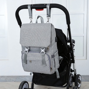 Zhejiang yiwu usb charge <span class=keywords><strong>Matelas</strong></span> <span class=keywords><strong>À</strong></span> <span class=keywords><strong>Langer</strong></span> Pliable <span class=keywords><strong>Tapis</strong></span> de papa et maman sac <span class=keywords><strong>à</strong></span> dos sac <span class=keywords><strong>à</strong></span> <span class=keywords><strong>langer</strong></span> - Product Image 5