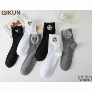 Calzini ornamentali-alla moda in PVC Mini giocattolo morbido vestiti decorativi per ragazze giocattolo da 30cm - Product Image 1