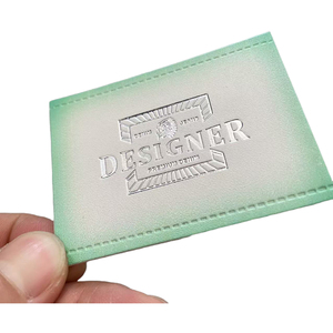 Etiquetas de Cuero PU Cosidas Personalizadas de Calidad de Lujo de Fábrica, con Logotipo Bordado en Relieve con Lámina Plateada, Parches de Cuero para Sombreros/<span class=keywords><strong>Jeans</strong></span> - Product Image 5