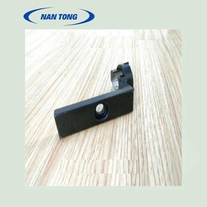 Soporte para Cabezal de Grapadora Nantong M2000 DQ404-56, Accesorio Metálico para Máquina Grapadora - Product Image 2