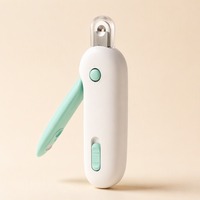 Coupe-ongles et tondeuse manuels ABS pour animaux de compagnie avec taille réglable, design ergonomique, LED pour chiens et chats, sûrs - Best-seller