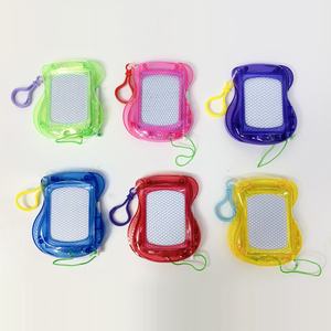 Oso pequeño para niños Mini tablero de escritura juguete blanco negro patrón Horizontal dibujo magnético mosquetón Memo pizarra - Product Image 4