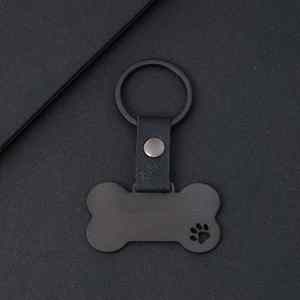 Llavero de Acero Inoxidable Personalizado de Fábrica, Grabado Láser, Forma de Hueso Hueco con Diseño de Rascado de Gato, con Logotipo de Empresa de Mascotas - Product Image 4