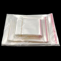 Vente en gros de sacs d'emballage transparents en plastique poly Opp auto-scellants de haute qualité personnalisés sac de chemise transparent pour vêtement