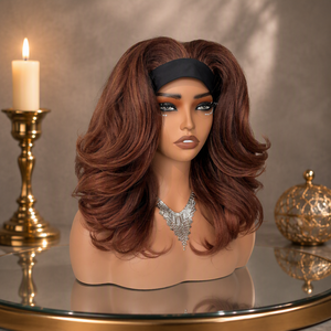 Parrucche sintetiche a strati con fascia, effetto Yaki ondulato, con frangia riccia # Parrucche MT6-30 Ombre Ginger Brown Auburn per Donne di Colore - Product Image 3