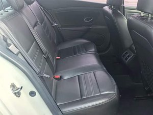 <span class=keywords><strong>Renault</strong></span> Fluence 2015 2016 2017 BLANCO, <span class=keywords><strong>Auto</strong></span> a Gasolina, Sedán Compacto, Buen Rendimiento de Combustible, Asientos con Calefacción, <span class=keywords><strong>Auto</strong></span> Económico - Product Image 4