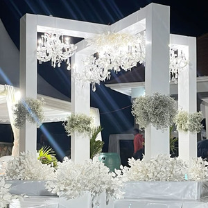 Arco de Boda Geométrico Moderno WCH001, Chuppah, Fondo Floral para Boda, Decoración de Ceremonia con Rosas de Seda, Elegante Decoración para Eventos y Fiestas - Product Image 2