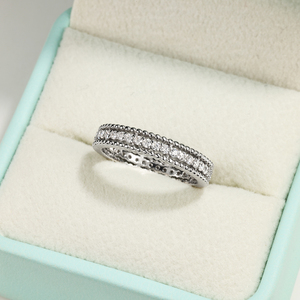 Anillo Clásico de Moissanita con Corte Brillante de 0.6 CTW, Borde Acanalado, Eternidad Completa, Plata 925, Certificado GRA, Atemporal, Apilable, para Boda - Product Image 4
