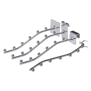 Ganchos colgantes para slatwall tipo cascada, de seguridad ligera, de metal plateado cromado, para exhibición de ropa en pegboard de tienda - Product Image 1