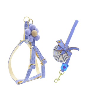 Nuevo <span class=keywords><strong>collar</strong></span> de perro de gato de tamaño Universal de moda de cuero PU con bonitas decoraciones de cinta con estampado de flores accesorio de Material de poliéster - Product Image 1