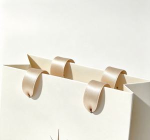 Custom Gradient color jewelry paper bag small luxury gold foil print ribbon handle paper jewelry bag packing - Product Image 3
