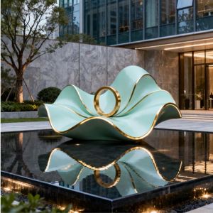 Sculpture paysagère moderne haut de gamme en acier inoxydable, finition dorée électrolytique, éclairage LED, tailles personnalisées, éléments aquatiques pour hôtels - Product Image 2