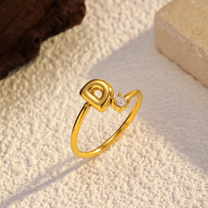 Anillo Moderno Personalizado con Iniciales, Chapado en Oro de 14K, Acero Inoxidable, Letras de la A a la Z, Ajustable, Duradero y Hermoso para Mujer - Product Image 2