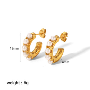 Pendientes de perlas Li Quan con forma de C, de acero inoxidable, para mujer, joyería de moda. - Product Image 5