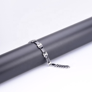 <span class=keywords><strong>BioMag</strong></span>-pulsera biomagnética de acero inoxidable para hombre, brazalete minimalista ajustable con placa negra, para terapia magnética - Product Image 6