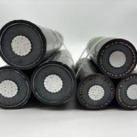 Câble torsadé isolé en aluminium 18/30 KV 12/20(24)KV FR-N30XA8E-AR NFC AL/XLPE/ALU/PET TAPE(AFT)/HDPE 3x1x150 mm² 3x1x240 mm²
