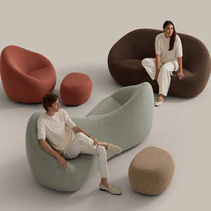 Pouf en tissu créatif nordique Yicheng Beauty Home, tabouret de salon, canapé de détente pour la chambre à coucher, en vente - Product Image 1