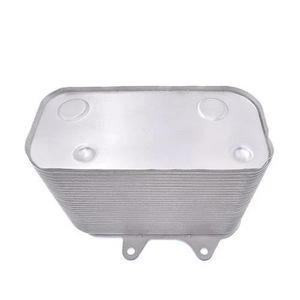 Radiateur 99630701701 pour Porsche 911 Boxster Cayman 2.7L refroidi par eau, dimensions 15x9x10 cm - Product Image 1