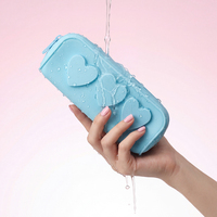Prix de gros, étui à crayons en silicone personnalisé avec logo, design en forme de cœur, étui à crayons mignon pour enfants, pour garçons et filles
