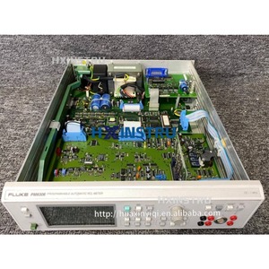 Medidor LCR Automático Programable FLUKE PM6306 Usado H - Product Image 2