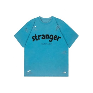 Venta al por mayor de alta calidad Plain Streetwear camiseta personalizada agujeros rotos Loose Fit camiseta desgastada - Product Image 3