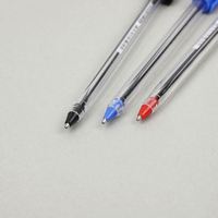 Stylos à bille originaux, stylos à encre huileuse de 1,0 mm, vente en gros pour le bureau, stylos à bille colorés à trois couleurs