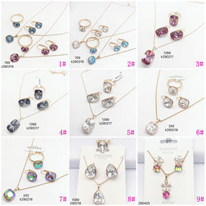 N092521 Xuping Schmuck Elegantes Klassisches Kristall-Set, Lange Luxuriöse 18K Vergoldung mit Synthetischem Zirkonia, Dreiteilig - Product Image 3