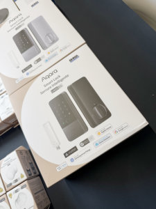 Serrure intelligente <span class=keywords><strong>Aqara</strong></span> UWB avec lecteur d'empreintes digitales, couleur argent, batterie rechargeable, compatible <span class=keywords><strong>HomeKit</strong></span>/Alexa/Home Assistant - Product Image 4