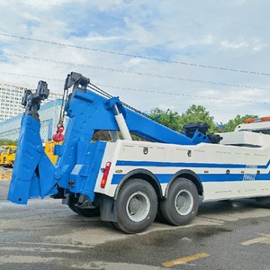 Grúa de Rescate HOWO 8x4 de Servicio Pesado con Pluma Integrada y Brazo de Remolque, Capacidad de Elevación de 15000 kg - Product Image 1