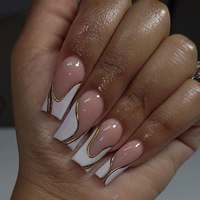 Ongles Press-on Faits Main Carrés Nude Blancs French – Designs d'Ongles Artificiels Élégants Couverture Complète Réutilisables pour Femmes et Salons