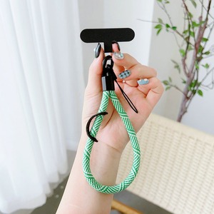 Custodia per Cellulare con Laccetto da Polso Intrecciato, Clip Posteriore, Porta Carte, Anti-smarrimento e Anti-caduta, Ciondolo Gioiello per Telefono - Product Image 6