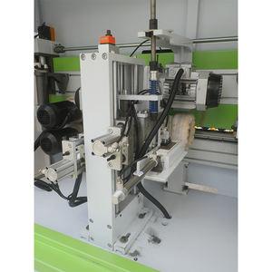 Machine à chantourner les bords en aluminium alvéolé JUNDE 30KW 380V à haute productivité pour le traitement des panneaux de portes et de placards muraux - Product Image 3