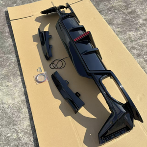 Difusor de Parachoques Trasero Negro Brillante ABS de Nuevo Tipo con LED para <span class=keywords><strong>BMW</strong></span> Serie 3 <span class=keywords><strong>G20</strong></span> <span class=keywords><strong>335i</strong></span> 340i LCI M Tech 2023 2024 2025 2026 - Product Image 4