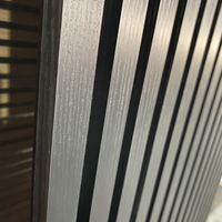 Panneau acoustique en lattes de bois imperméable |   Lames de bois insonorisées à rainures linéaires pour spa, studio de yoga et auditorium