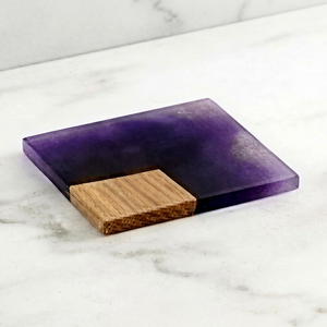 Posavasos Moderno Cuadrado de Madera y Resina Morada, Antideslizante, para Mesa, Accesorio Elegante para Comedor - Product Image 1